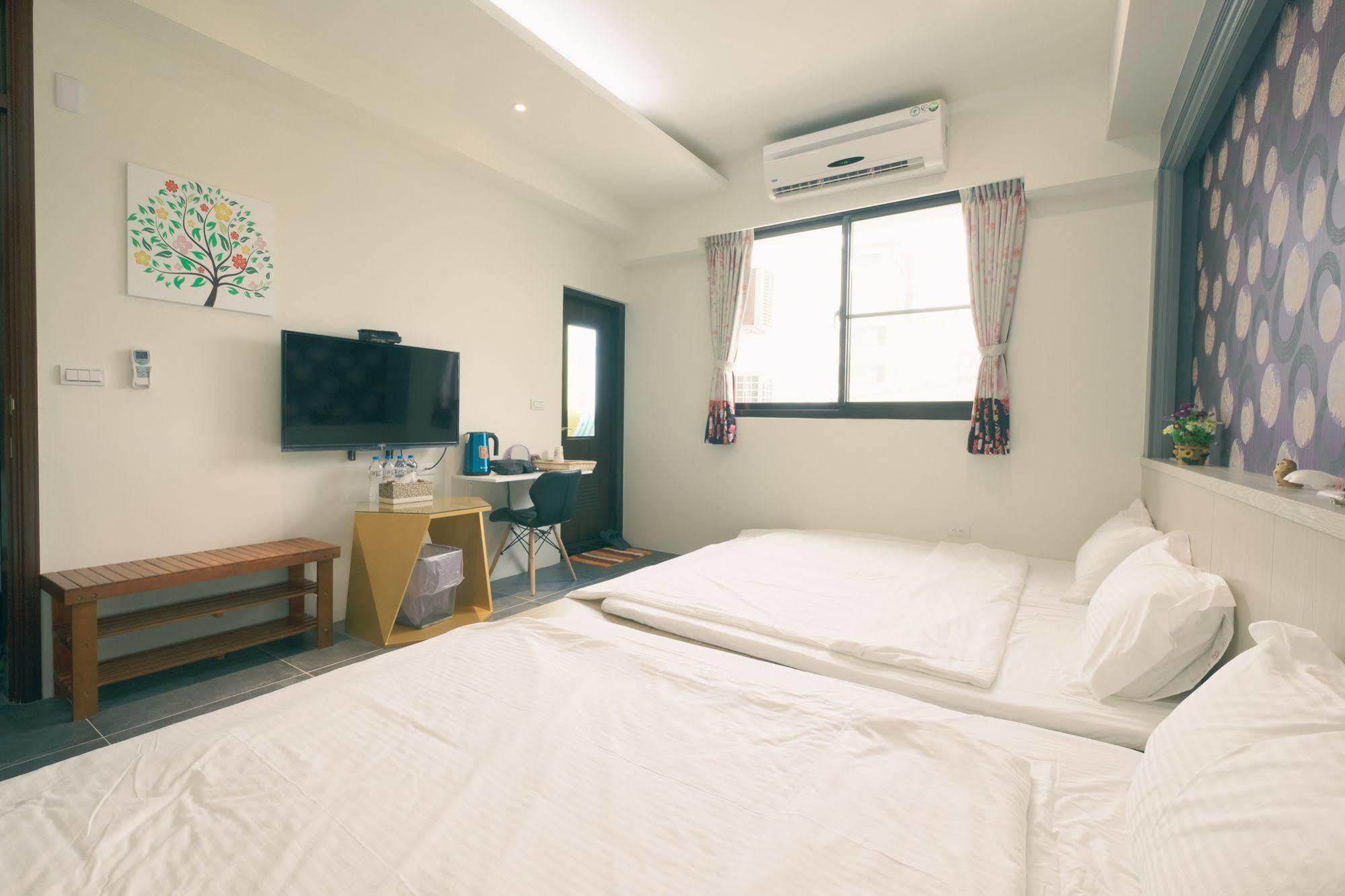 Zhizhu Homestay Tainan Exterior photo